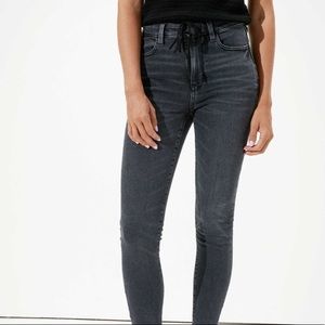 Hi - Rise Super Stretch Jegging
